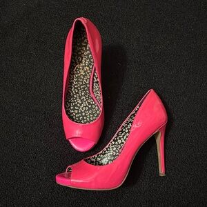 Hot pink Jessica Simpson open toe heels